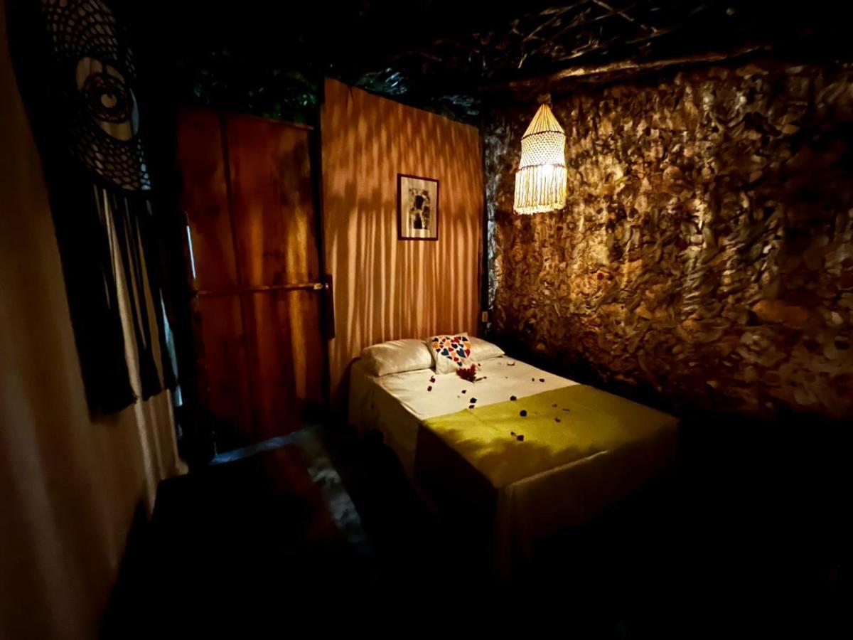 Hostel 35 Valladolid  Buitenkant foto